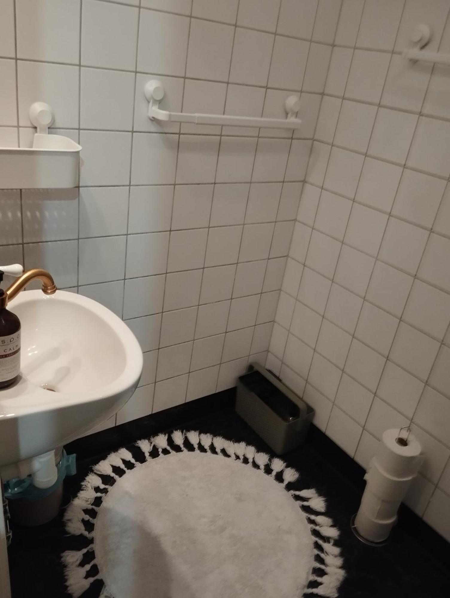 Centrala Stan- 2-Rums Gaestsvit, Perfekt Foer Kollegor Som Oenskar Separata Rum Umeå Exteriér fotografie